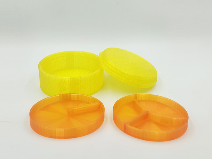 Pojemnik z wkładkami